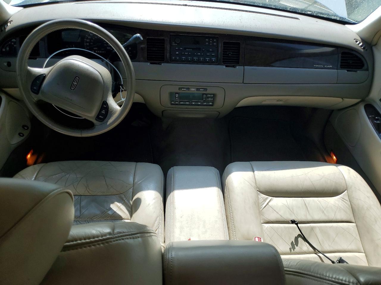 2000 LINCOLN TOWN CAR EXECUTIVE photo 15