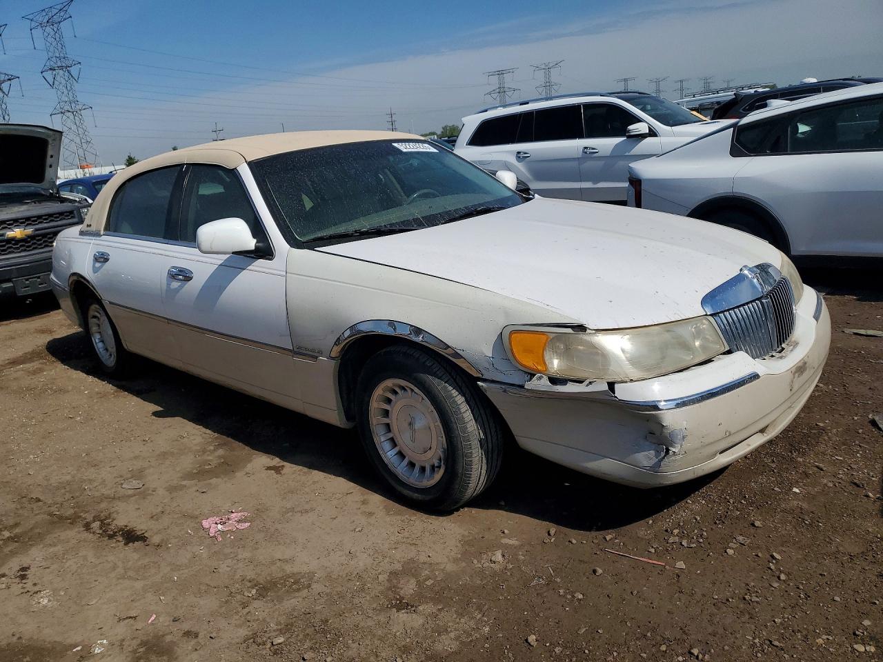 2000 LINCOLN TOWN CAR EXECUTIVE photo 7