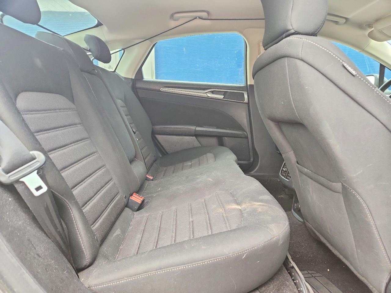 2019 FORD FUSION SE photo 28