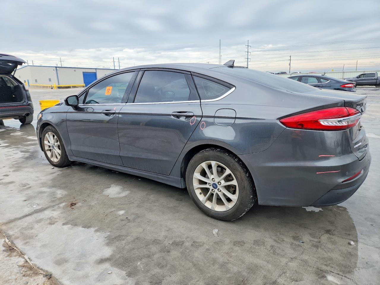 2019 FORD FUSION SE photo 4