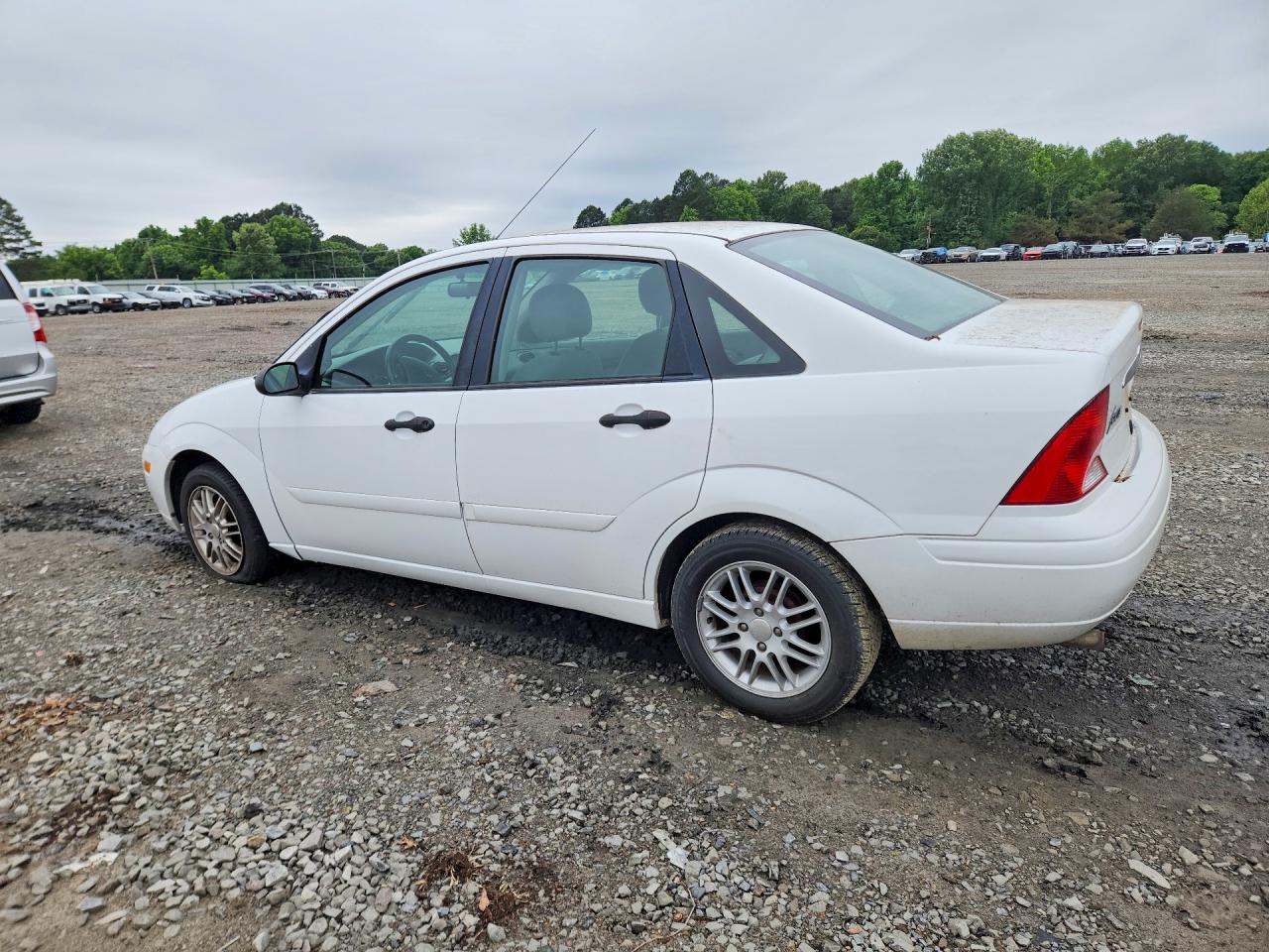 2000 FORD FOCUS ZTS photo 2
