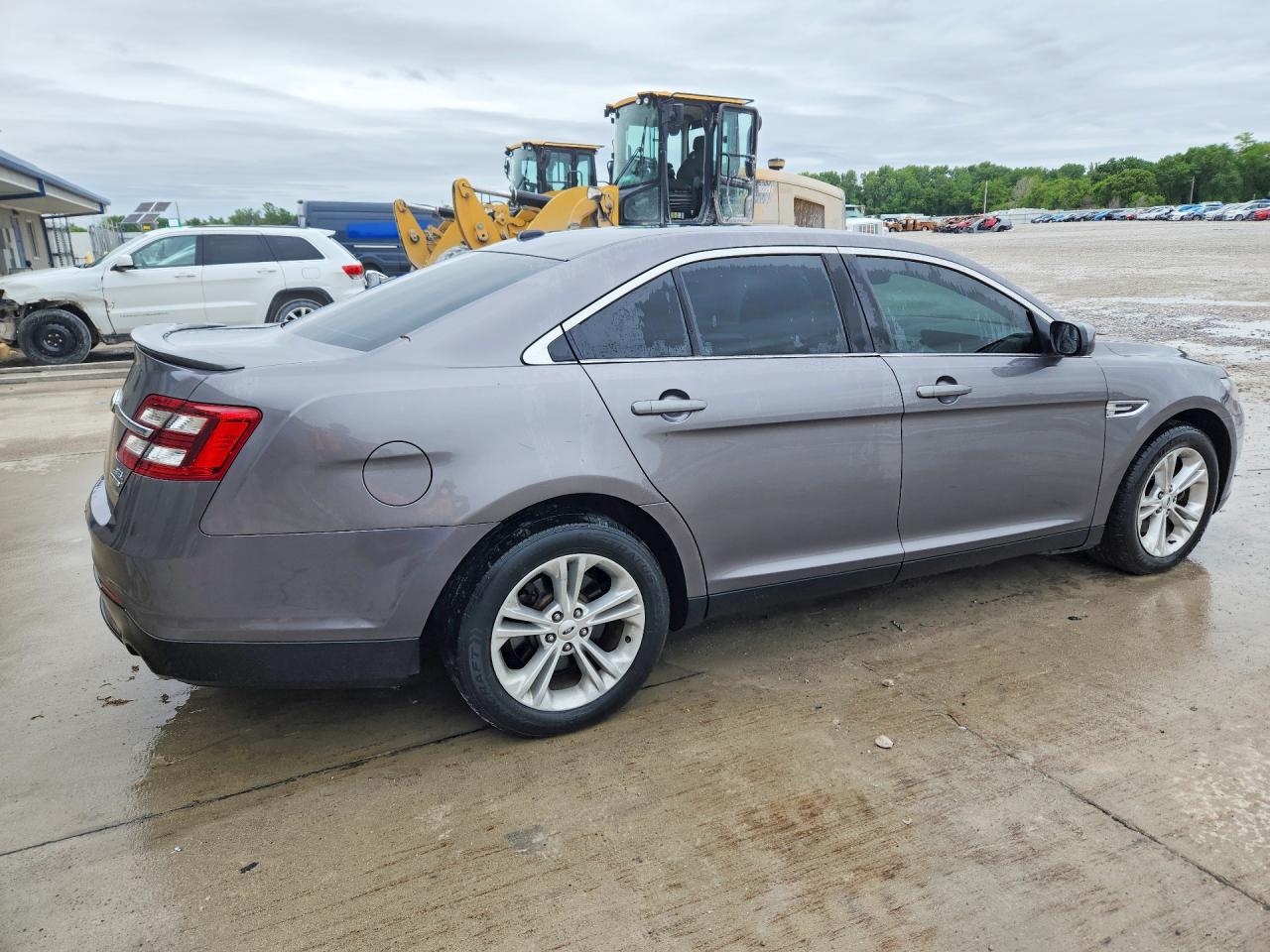 2014 FORD TAURUS SEL photo 7