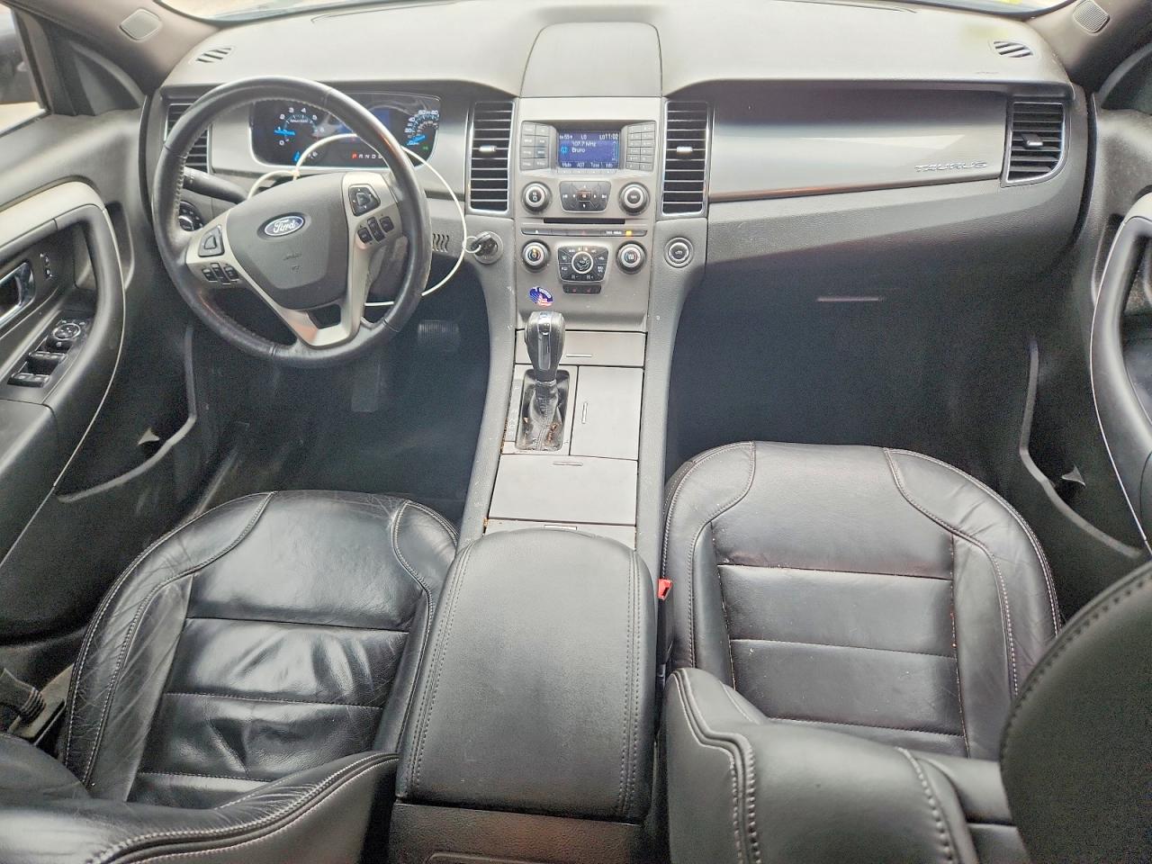 2014 FORD TAURUS SEL photo 22