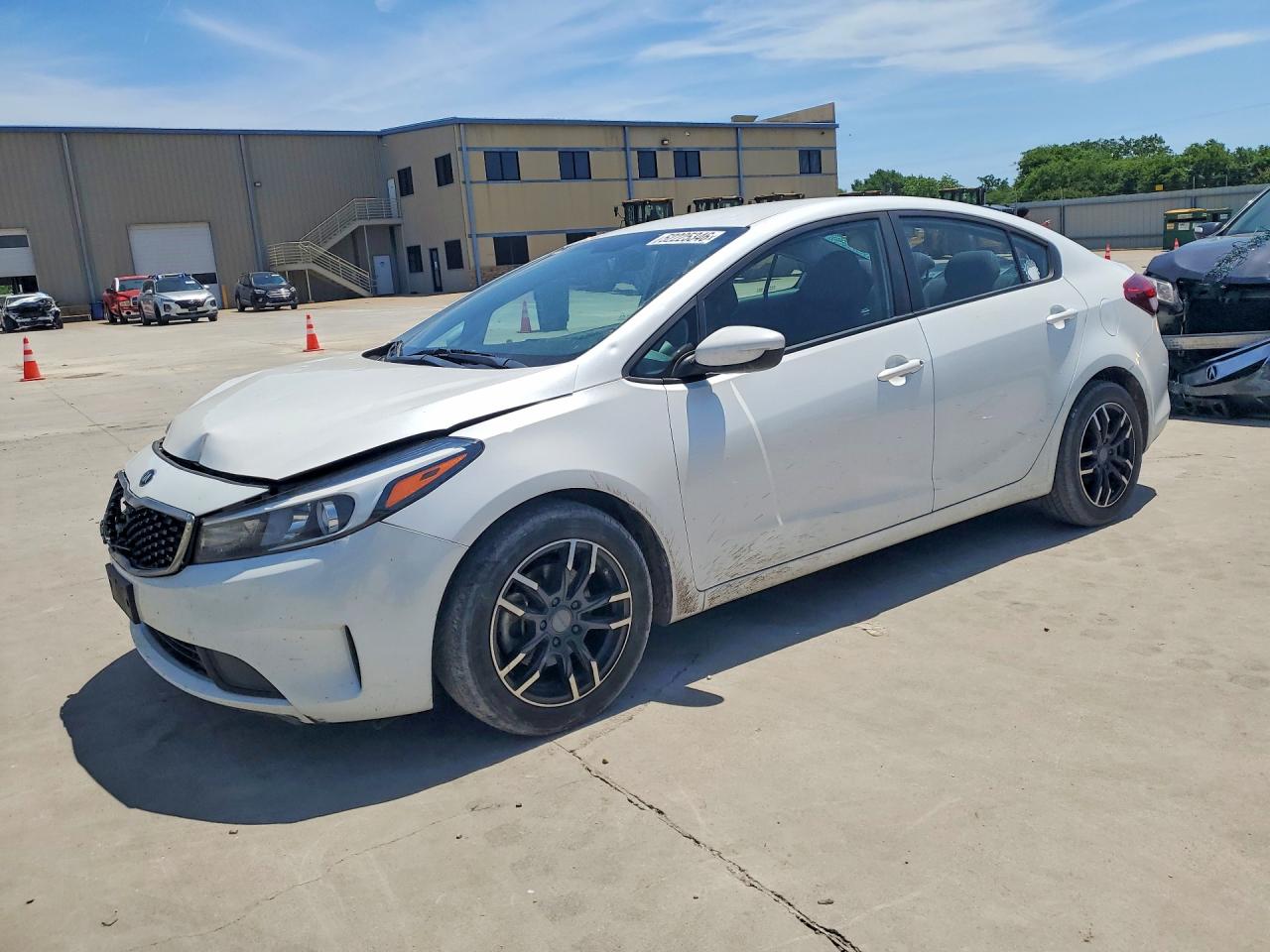 2018 KIA FORTE LX — FRONT END damage — photo 1