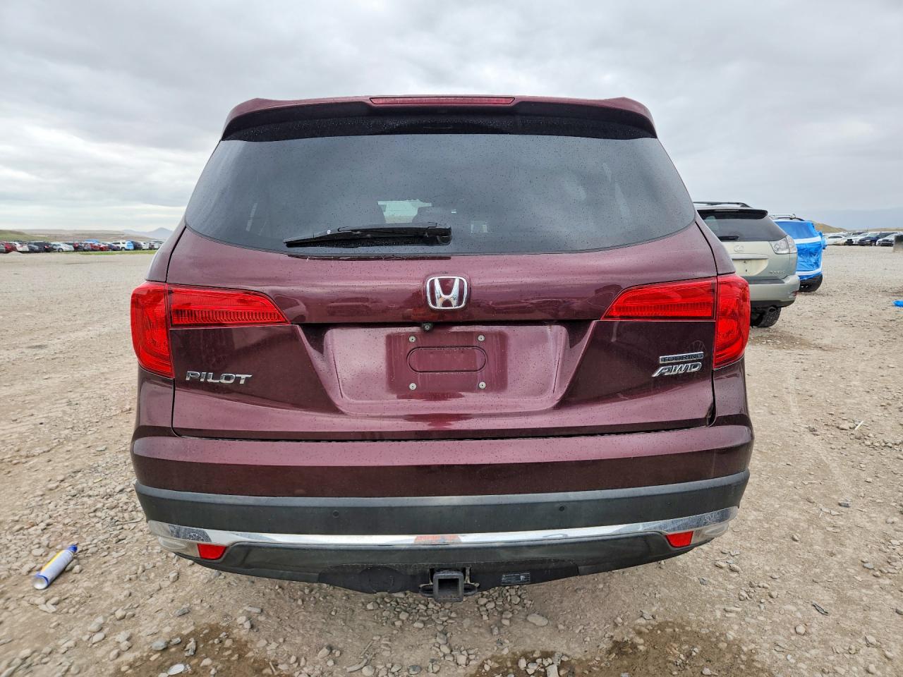 2016 HONDA PILOT TOURING photo 11