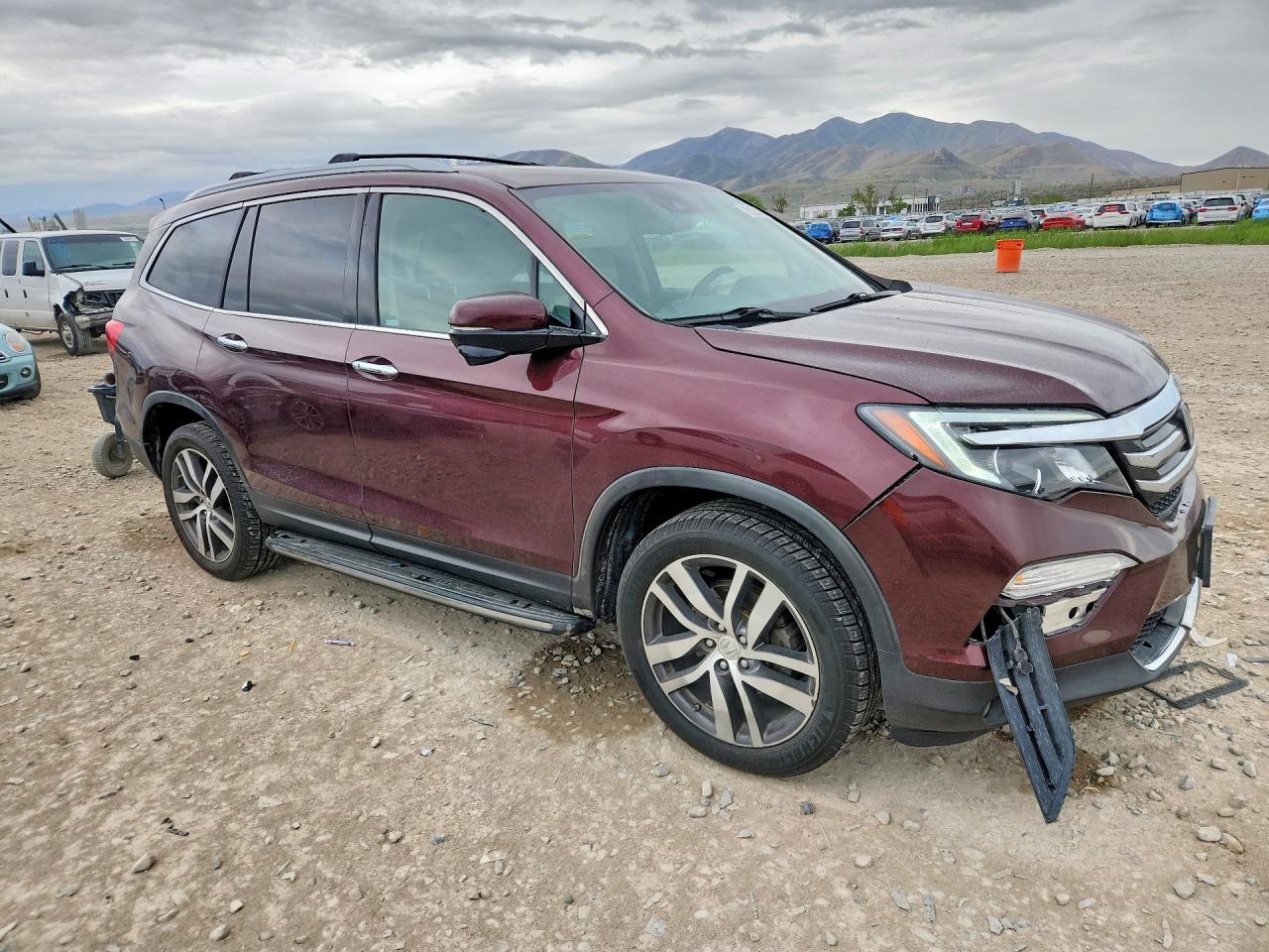2016 HONDA PILOT TOURING photo 7