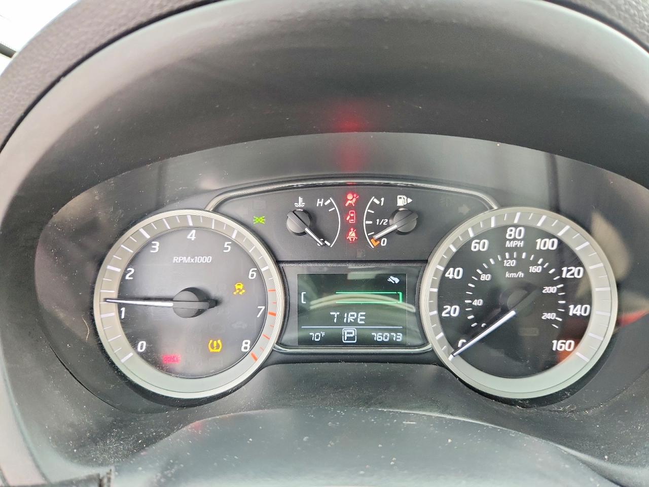 2015 NISSAN SENTRA SV photo 9