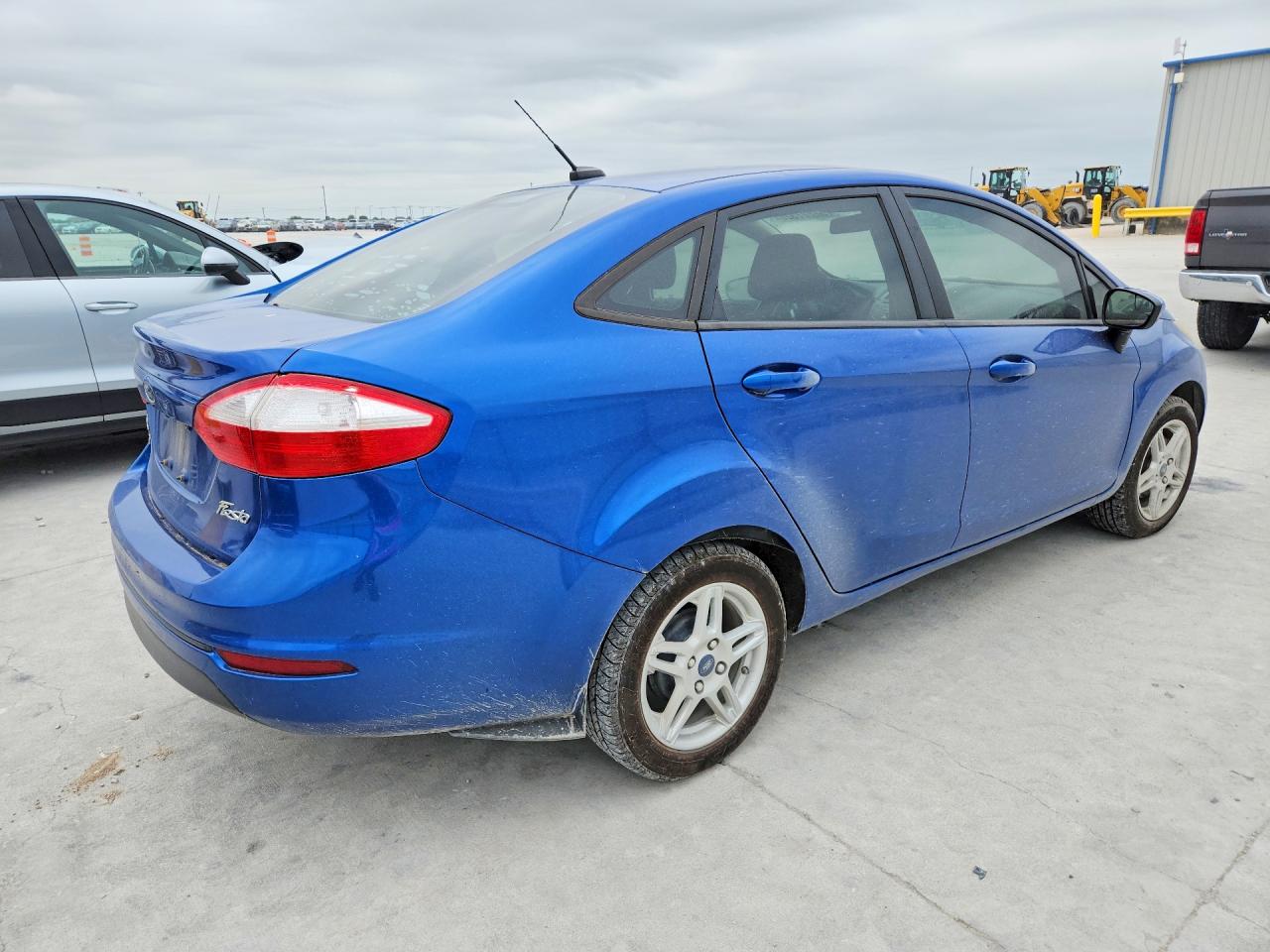 2018 FORD FIESTA SE photo 7