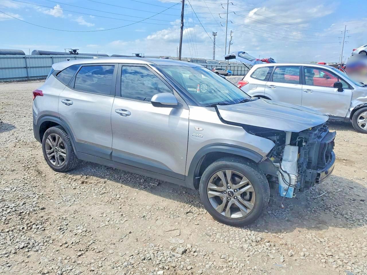 2021 KIA SELTOS LX photo 7