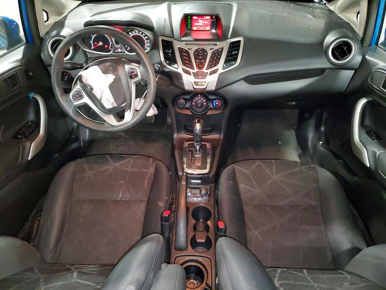 2012 FORD FIESTA SE photo 15