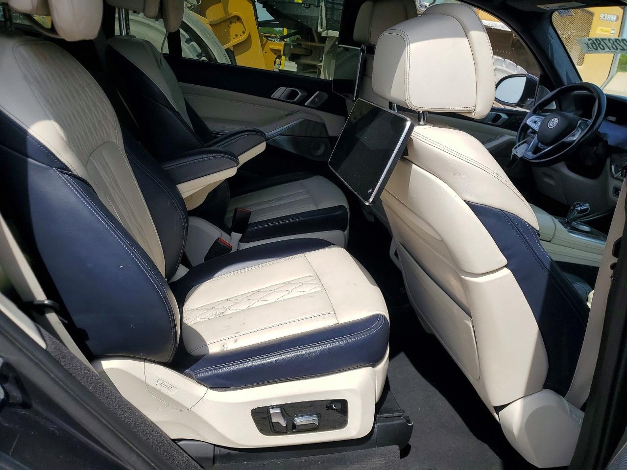 2019 BMW X7 XDRIVE50I photo 31