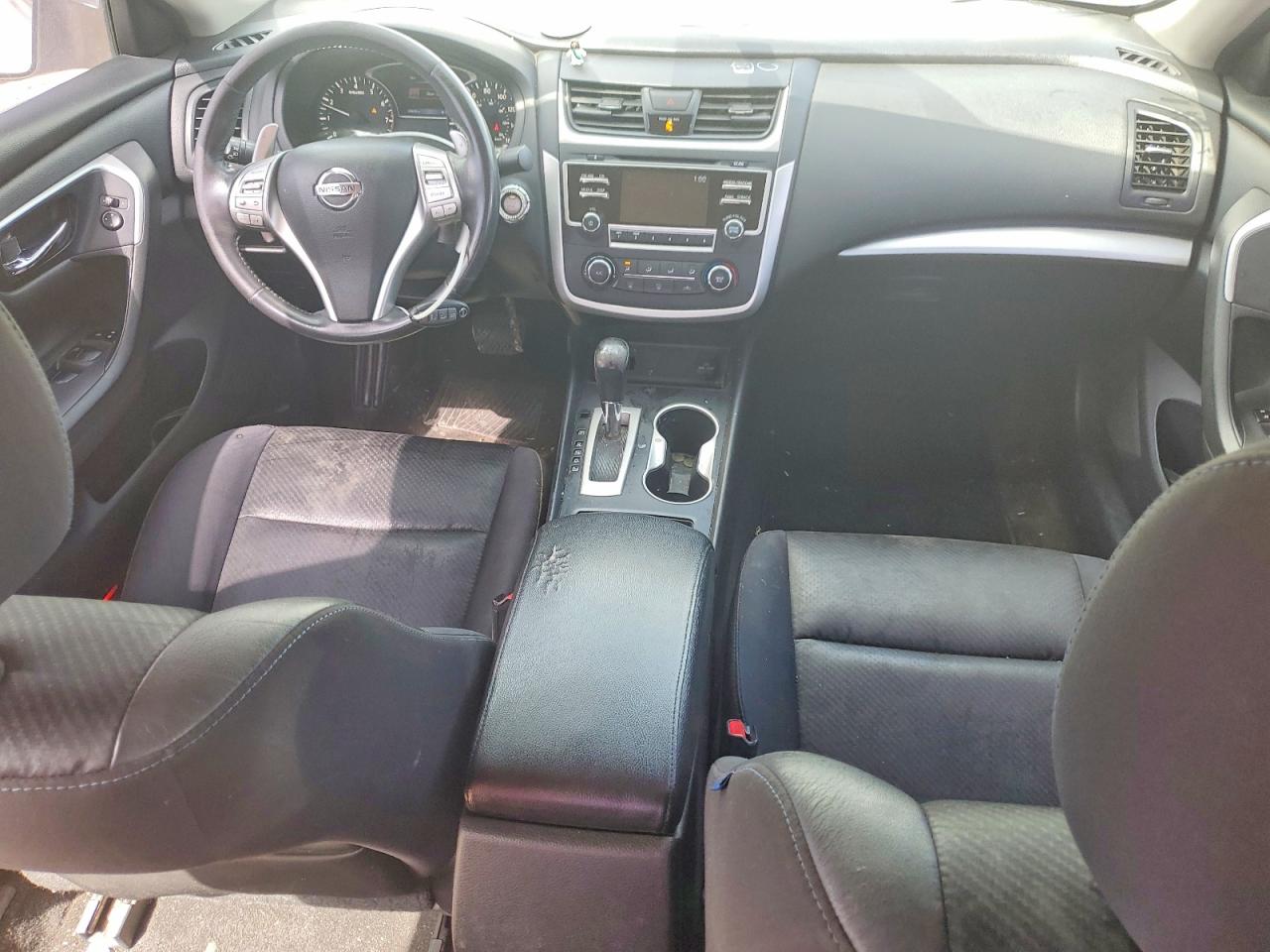 2016 NISSAN ALTIMA 2.5 SR photo 15