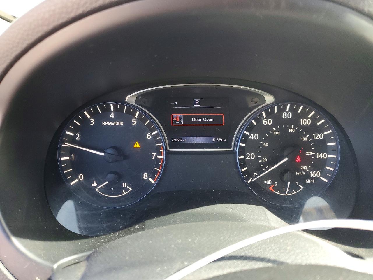 2016 NISSAN ALTIMA 2.5 SR photo 17