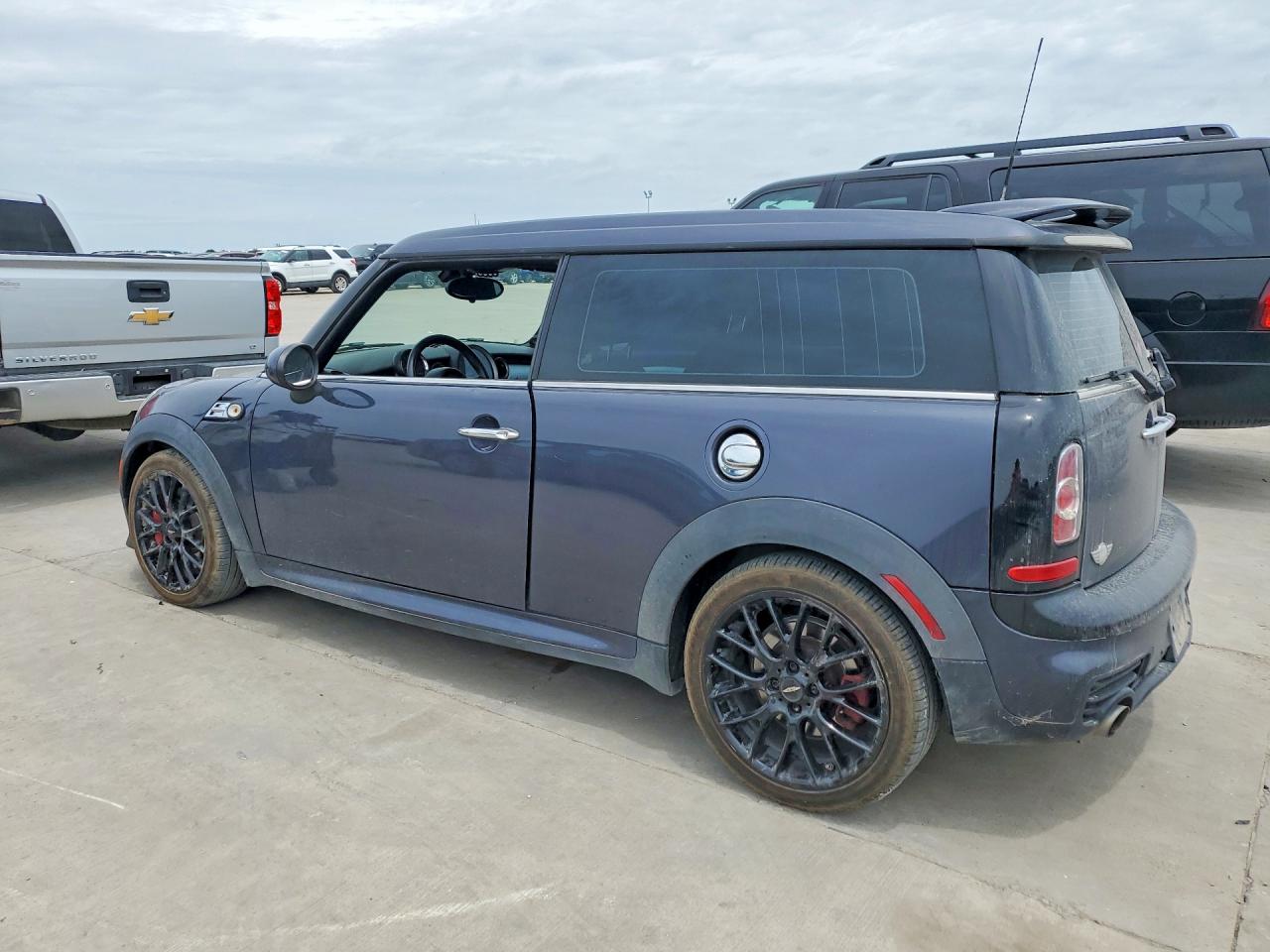 2014 MINI COOPER CLUBMAN JCW photo 3