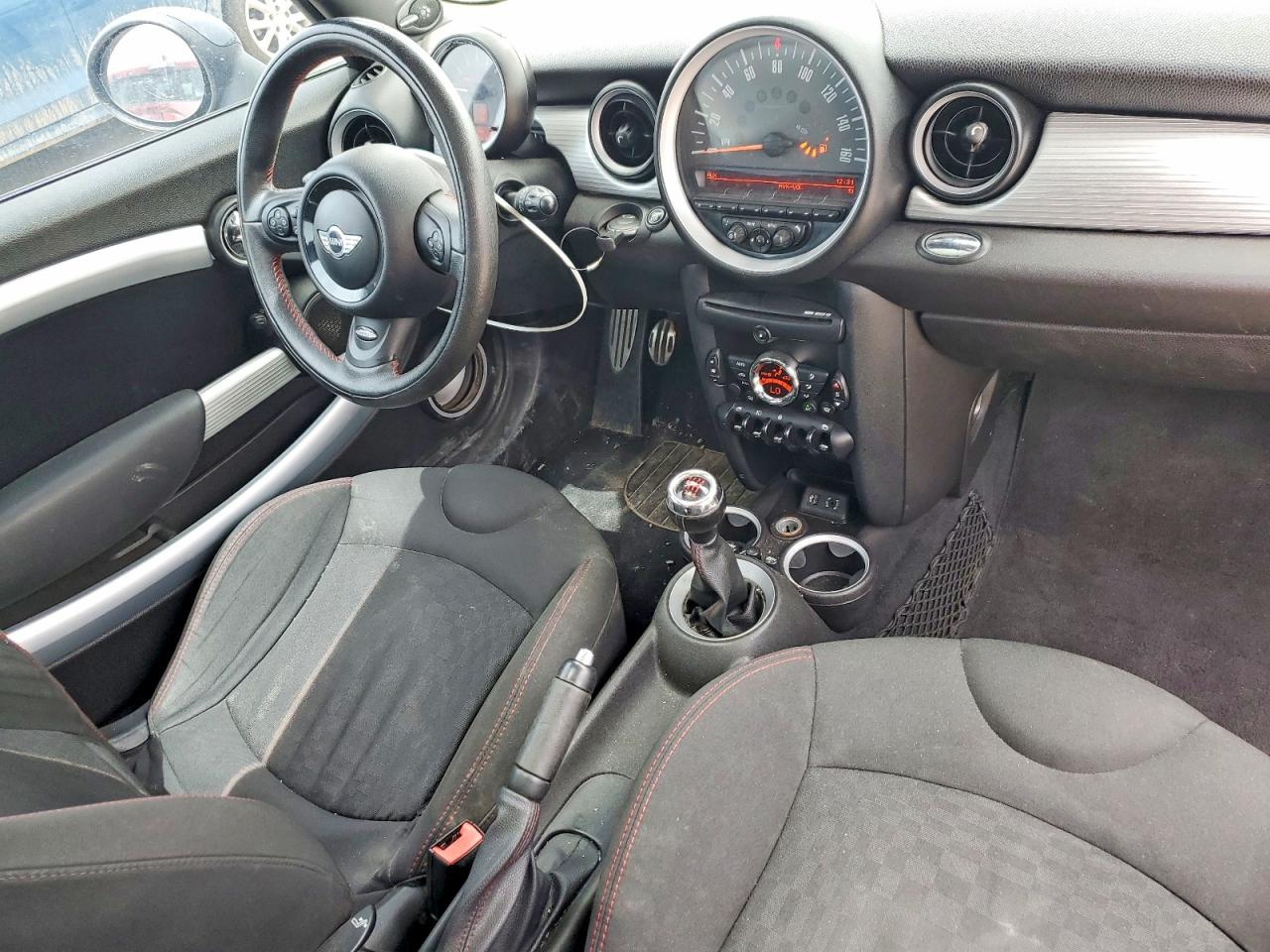 2014 MINI COOPER CLUBMAN JCW photo 15