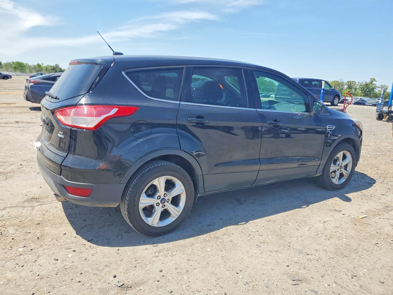 2014 FORD ESCAPE SE photo 5