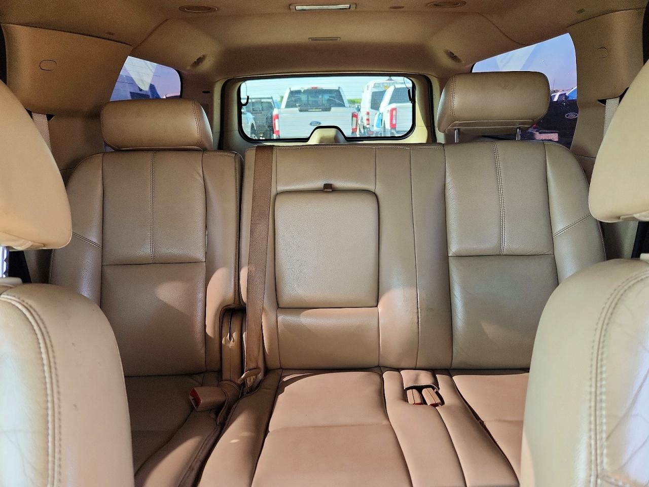 2007 CHEVROLET SUBURBAN K1500 photo 10