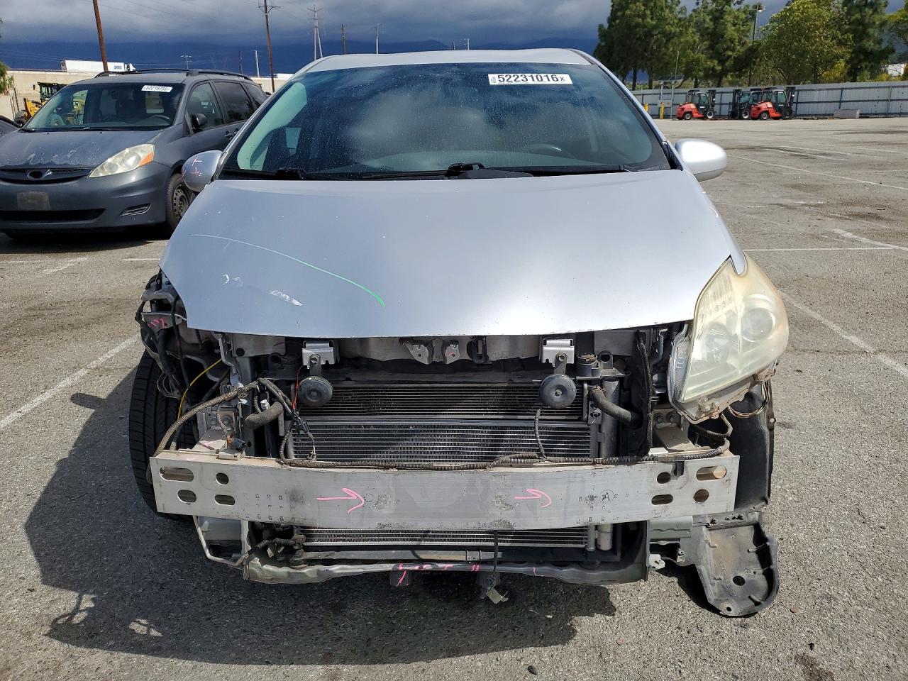 2012 TOYOTA PRIUS THREE photo 5