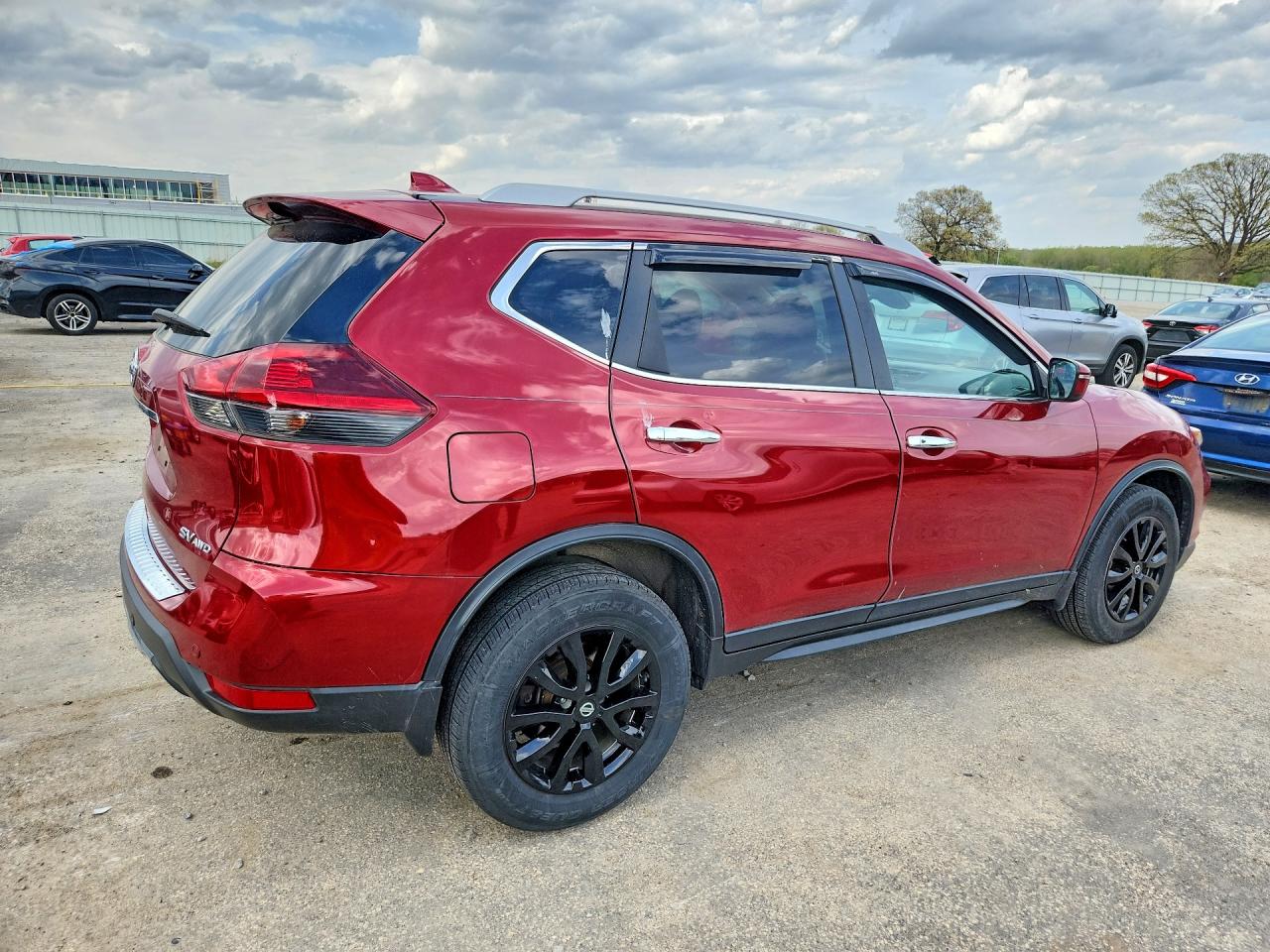 2020 NISSAN ROGUE SV photo 7