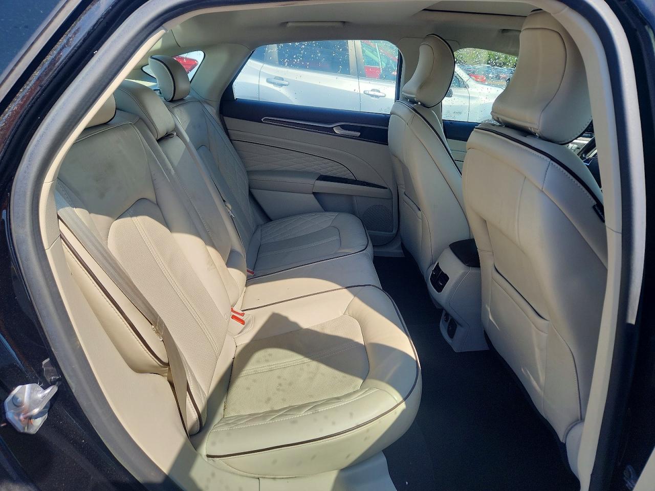 2017 FORD FUSION TITANIUM photo 19