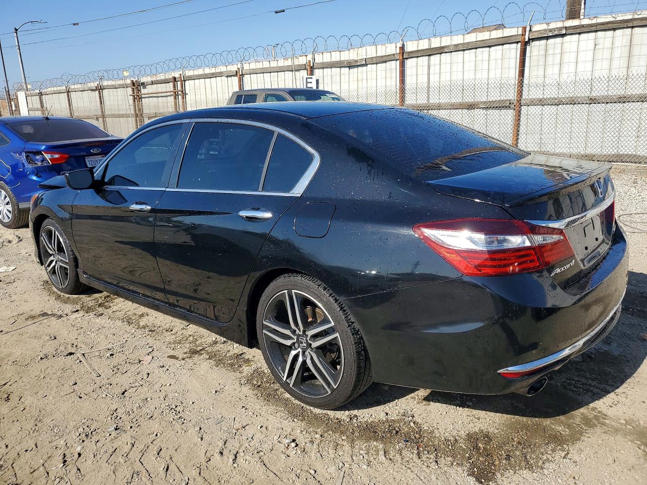 2017 HONDA ACCORD SPORT SPECIAL EDITION photo 3