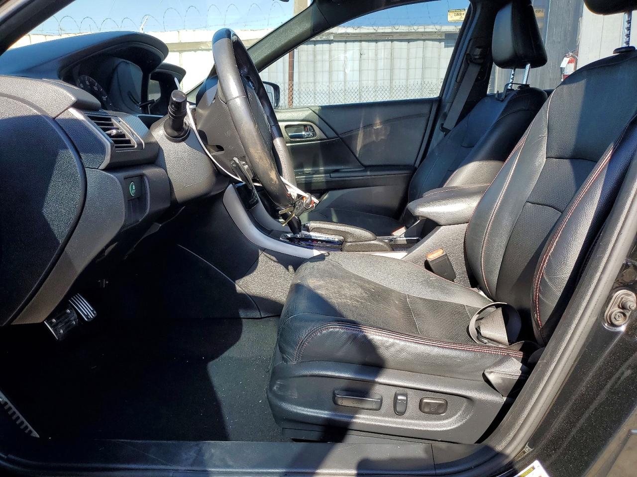 2017 HONDA ACCORD SPORT SPECIAL EDITION photo 13