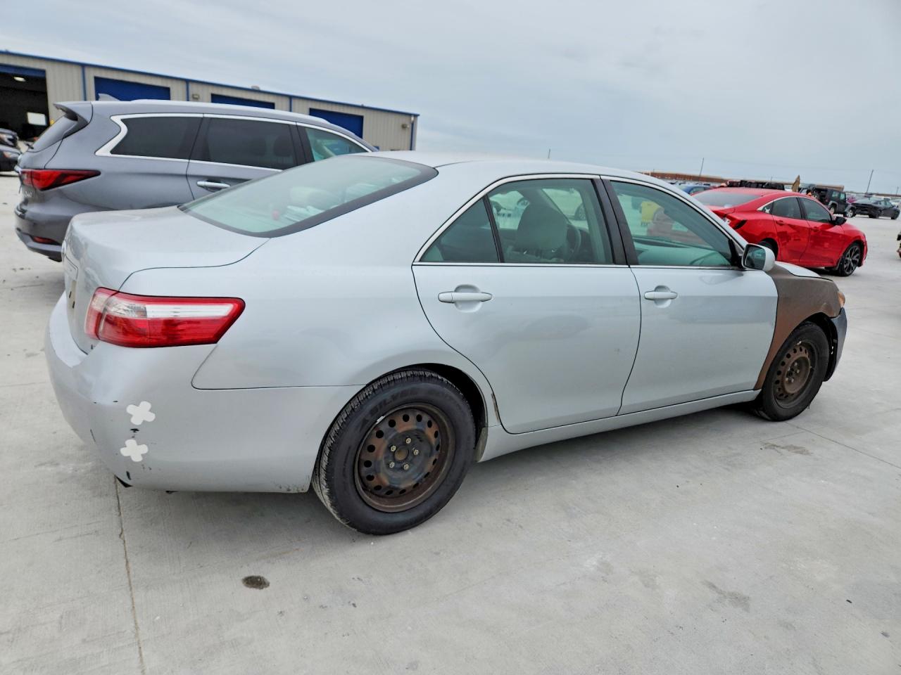 2007 TOYOTA CAMRY LE photo 7