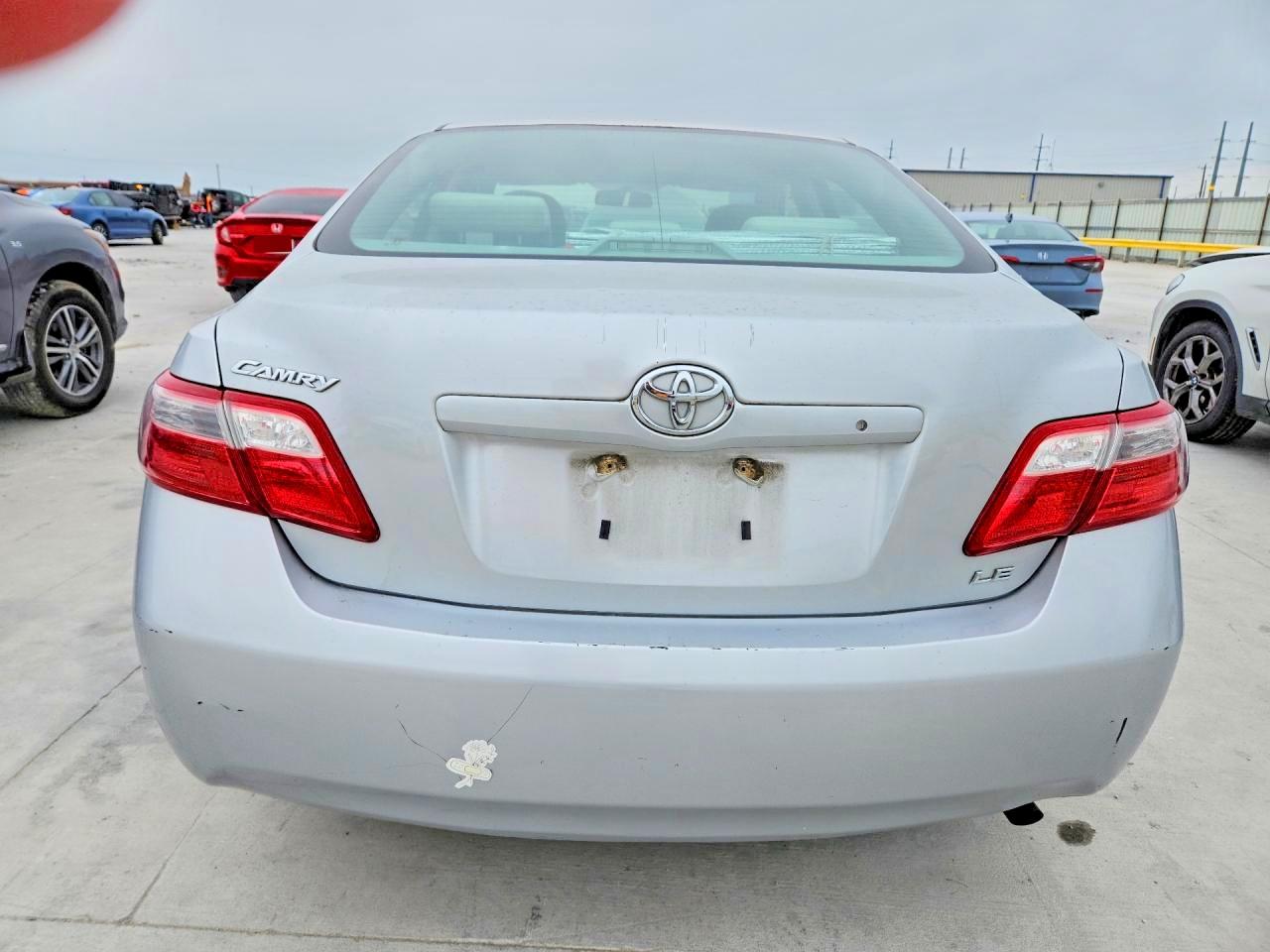 2007 TOYOTA CAMRY LE photo 16