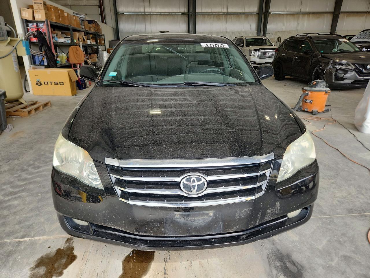 2005 TOYOTA AVALON TOURING photo 9