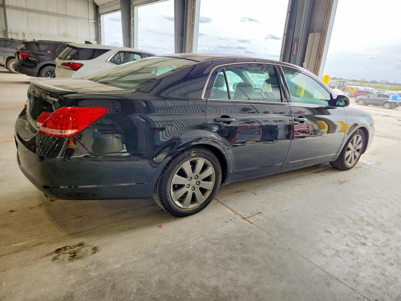 2005 TOYOTA AVALON TOURING photo 5