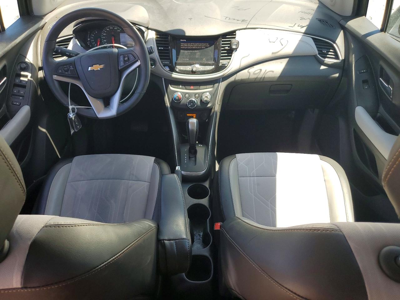 2020 CHEVROLET TRAX 1LT photo 15