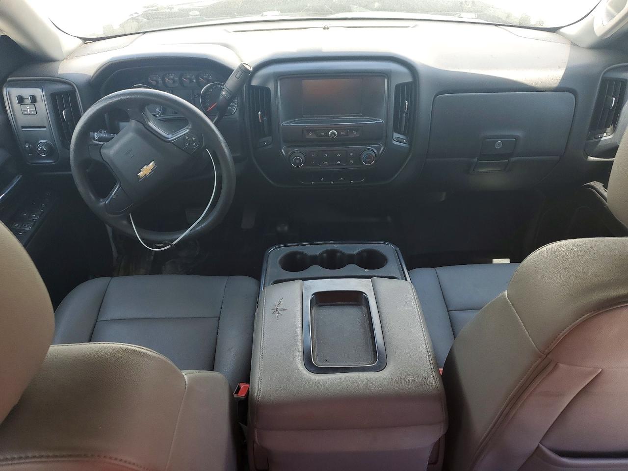 2018 CHEVROLET SILVERADO K1500 photo 15