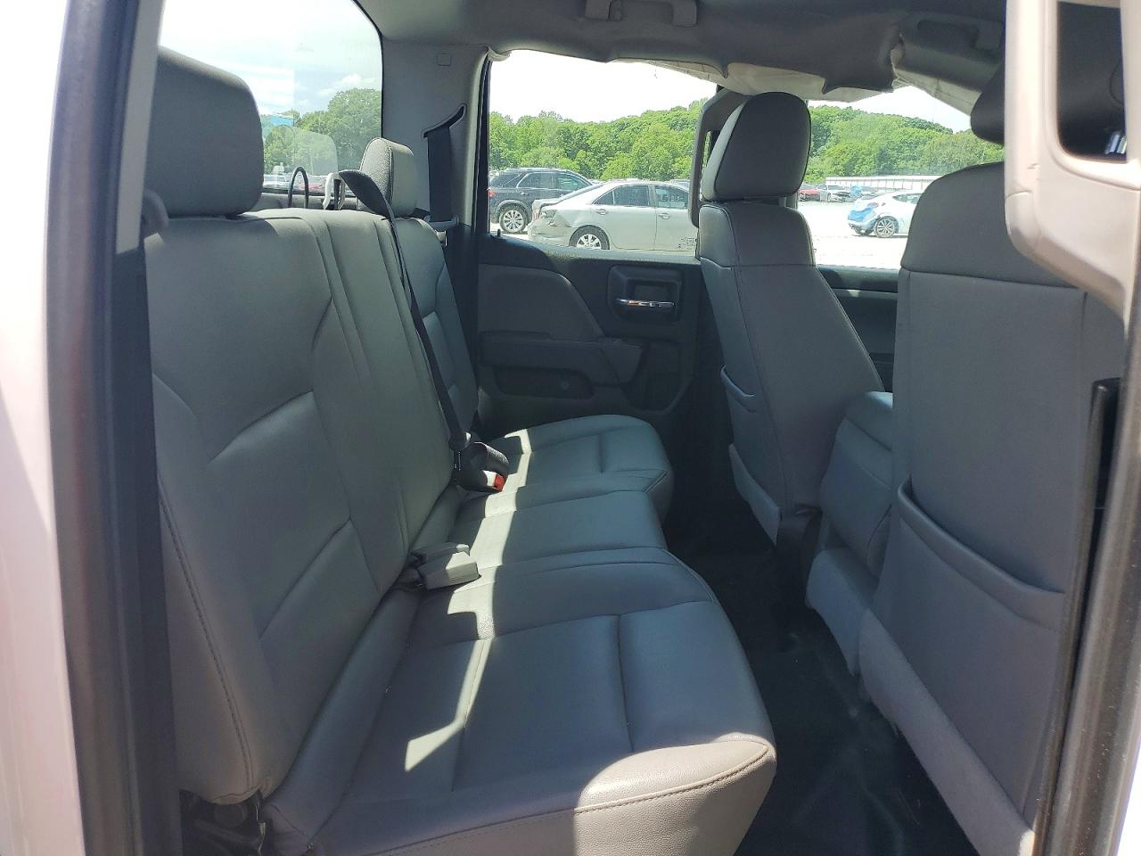 2018 CHEVROLET SILVERADO K1500 photo 19
