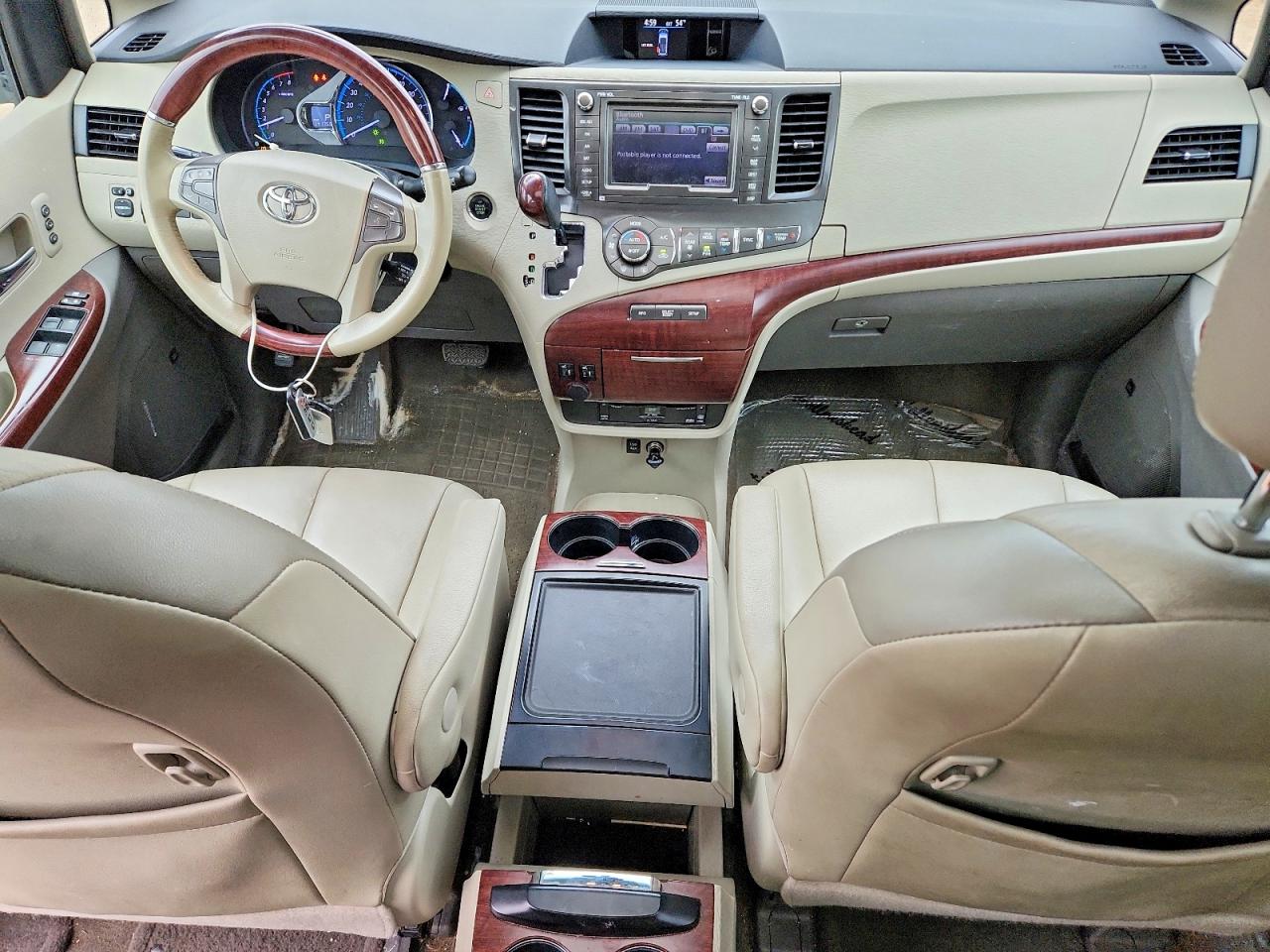 2013 TOYOTA SIENNA LIMITED 7-PASSENGER photo 22