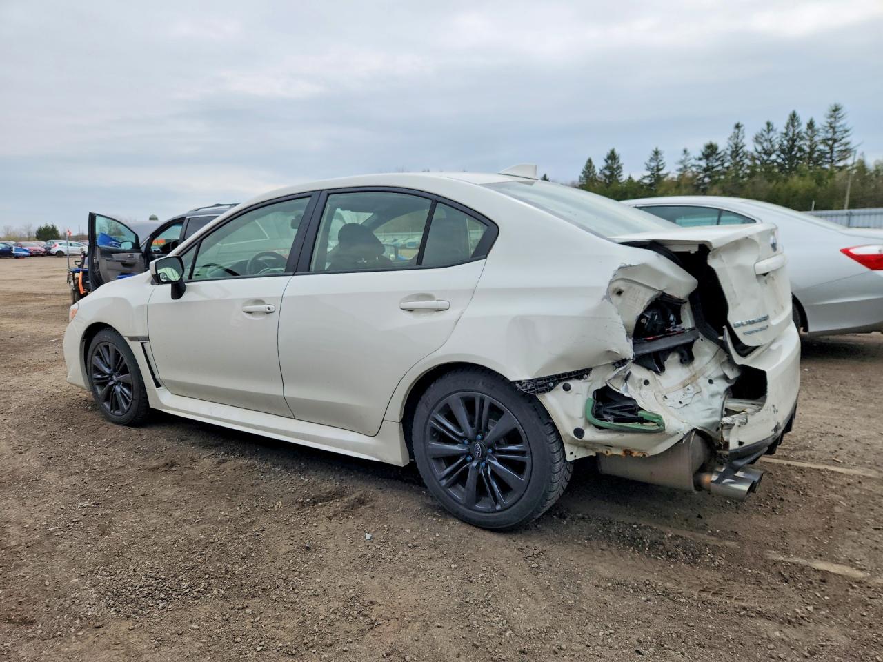 2017 SUBARU WRX photo 4