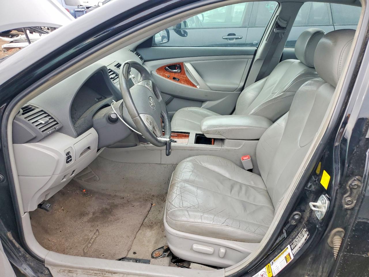 2011 TOYOTA CAMRY HYBRID photo 7