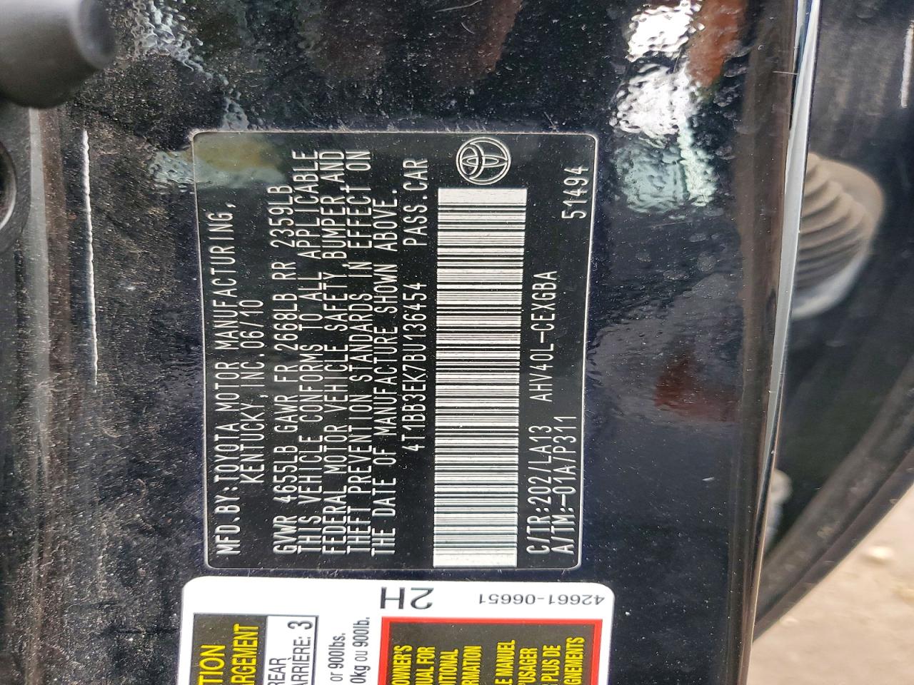 2011 TOYOTA CAMRY HYBRID photo 12