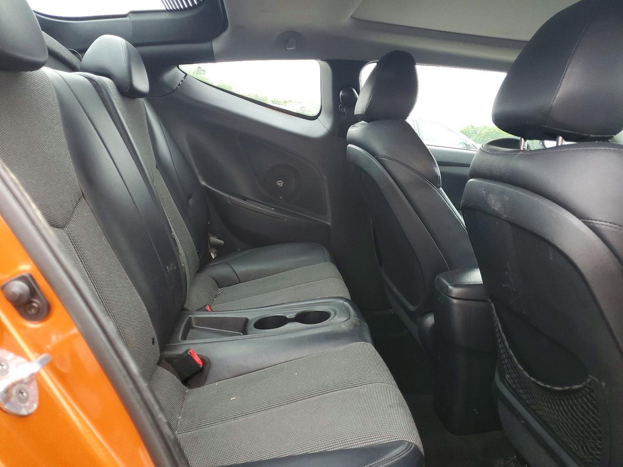 2012 HYUNDAI VELOSTER BASE photo 19
