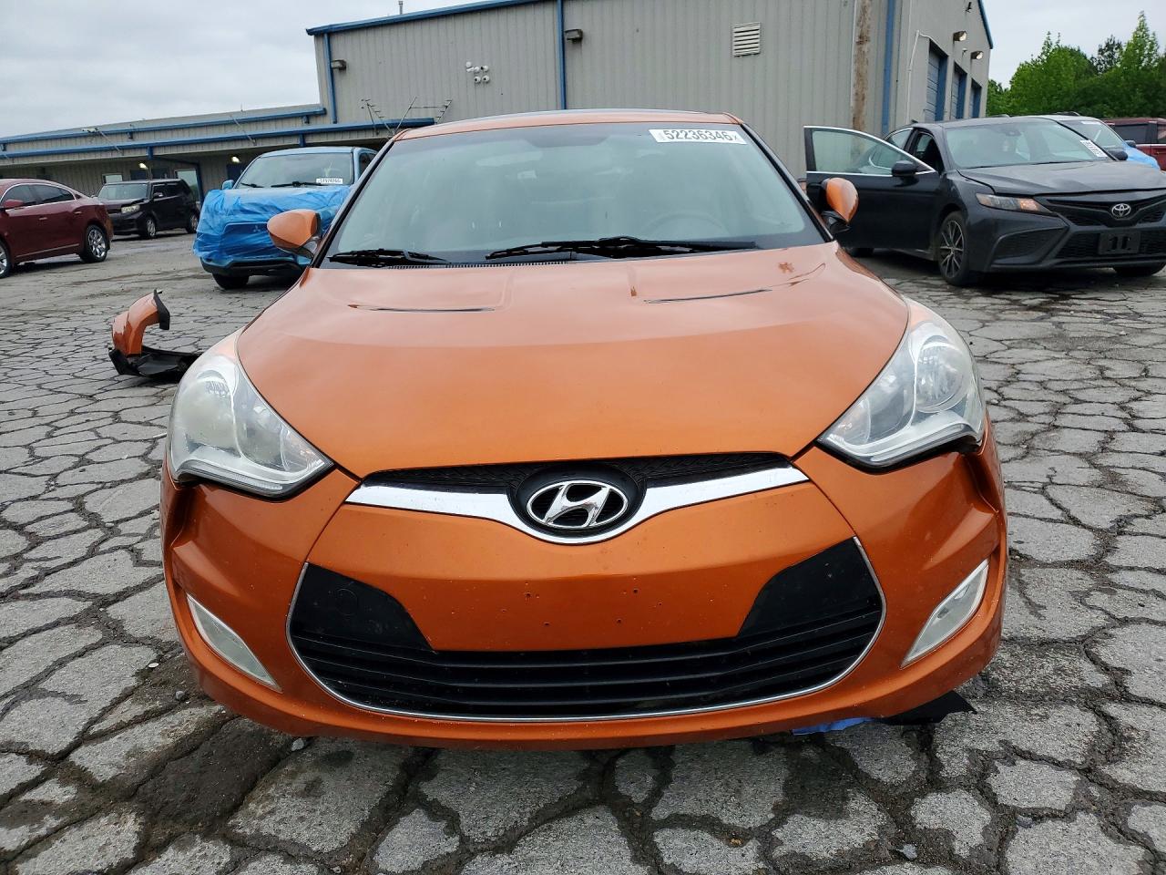 2012 HYUNDAI VELOSTER BASE photo 9