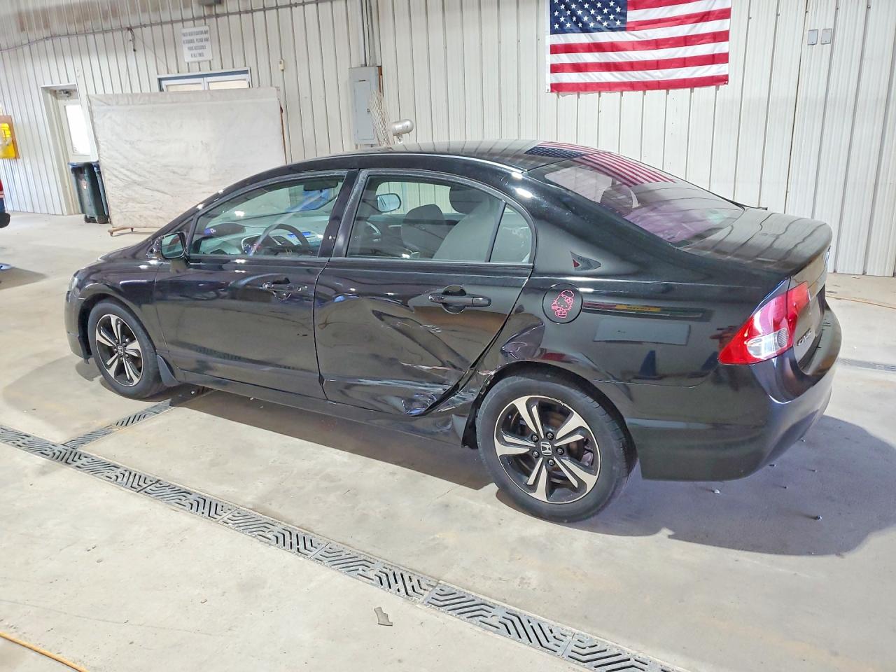2010 HONDA CIVIC LX photo 3