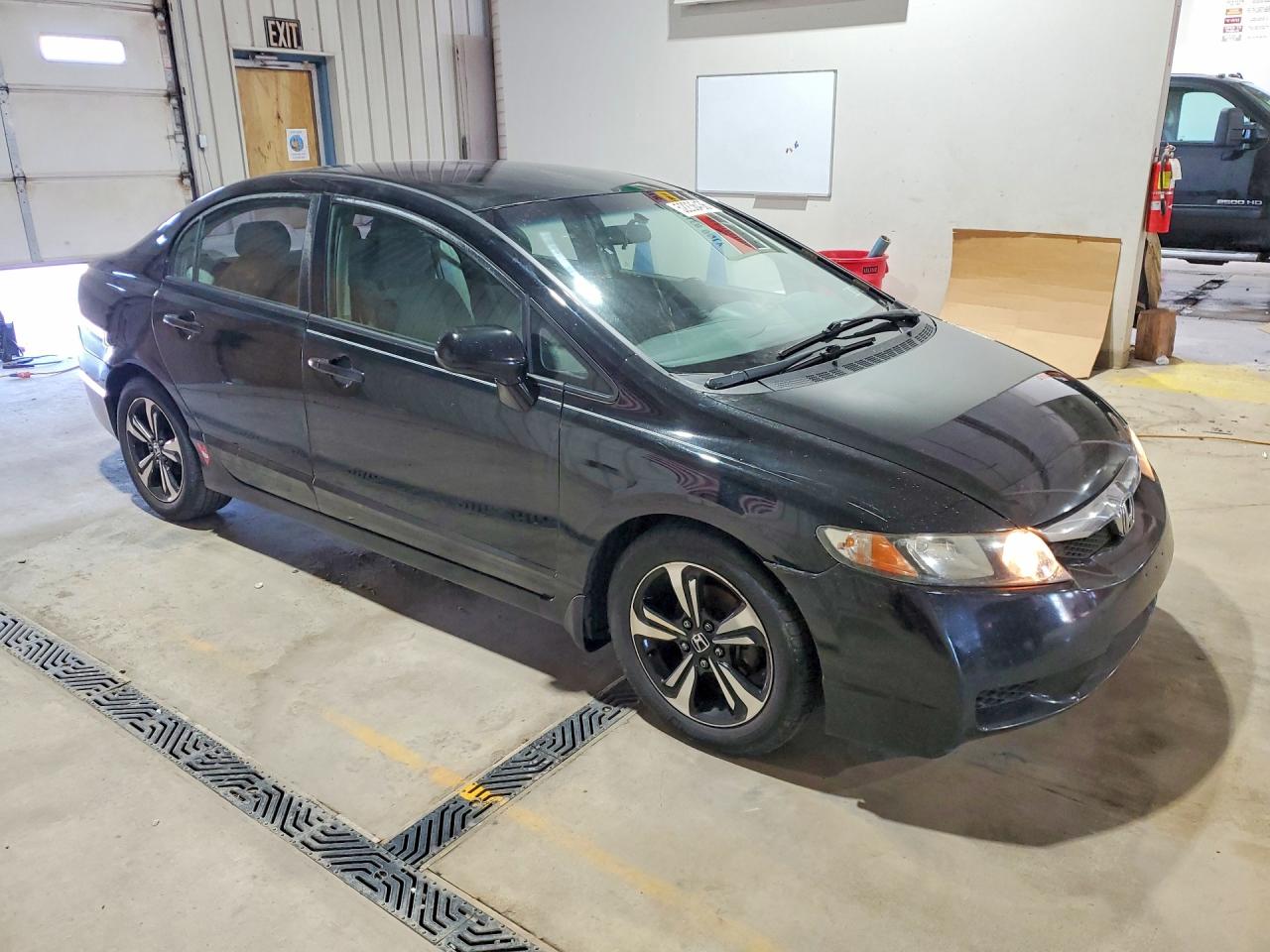 2010 HONDA CIVIC LX photo 7