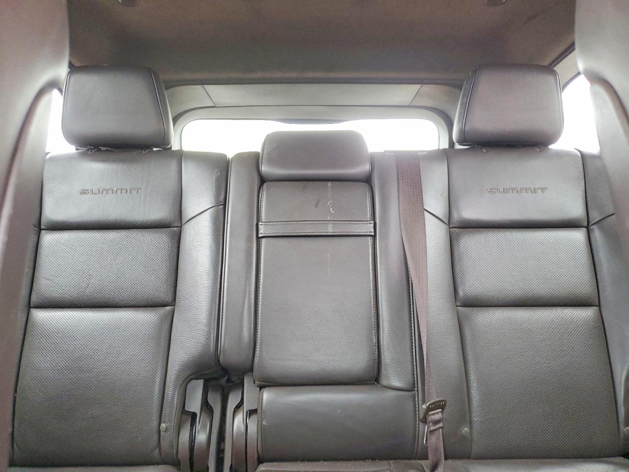 2016 JEEP GRAND CHEROKEE SUMMIT photo 19