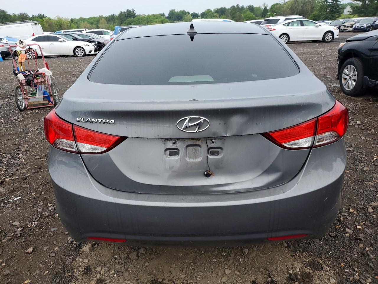 2013 HYUNDAI ELANTRA GLS photo 16