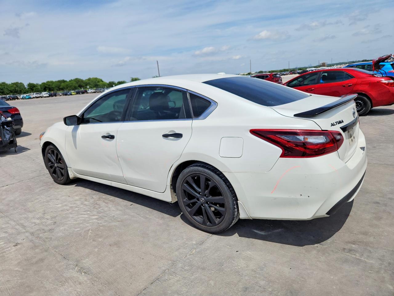 2018 NISSAN ALTIMA 2.5 SR photo 3