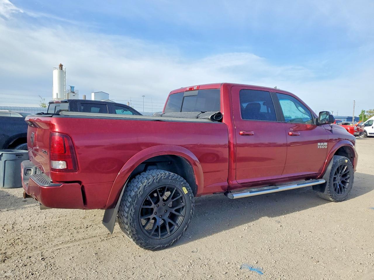 2014 RAM 1500 SPORT photo 5