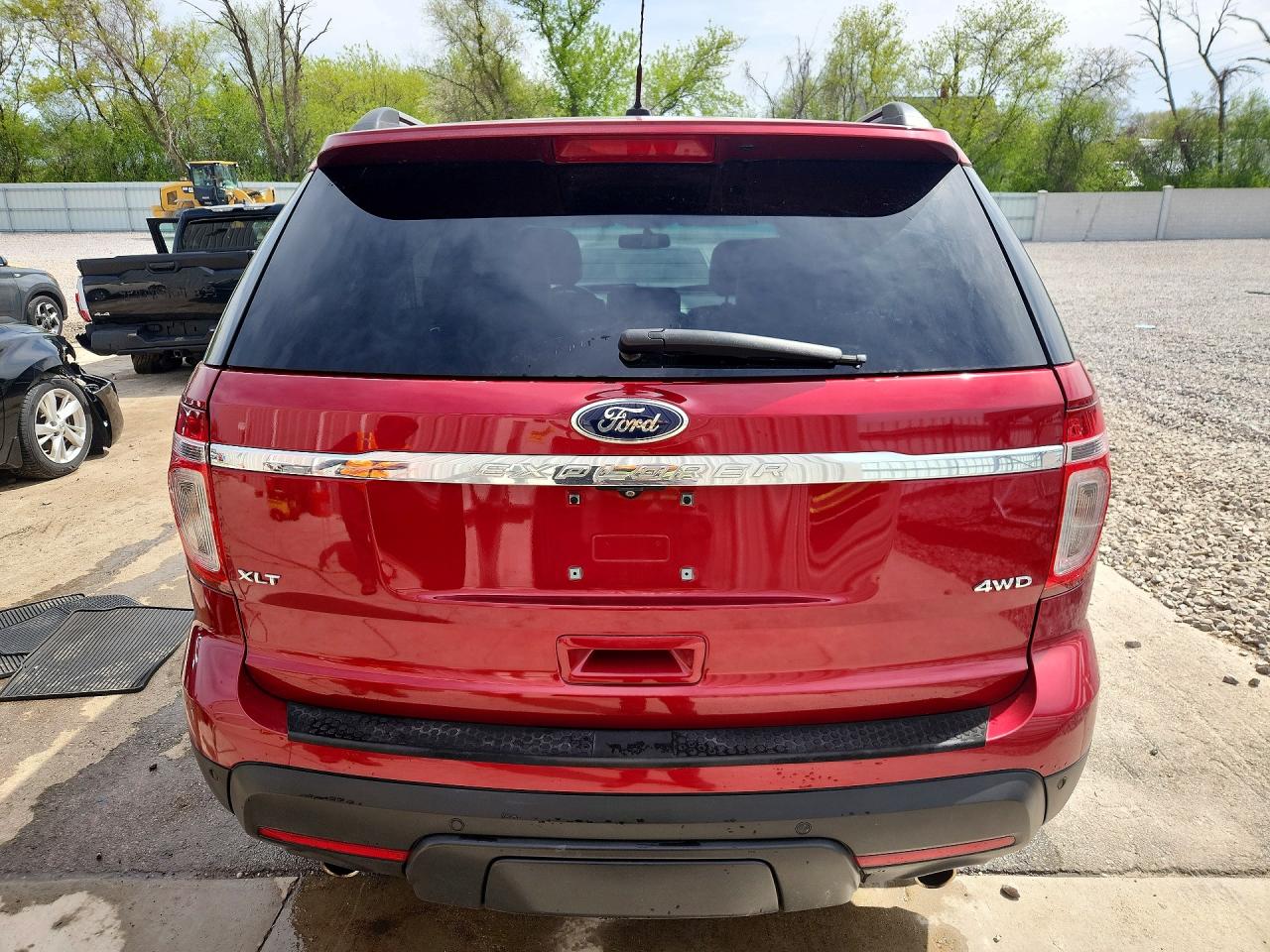 2014 FORD EXPLORER XLT photo 11