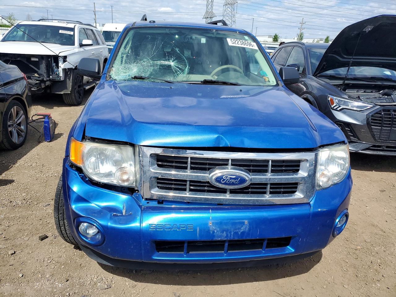 2011 FORD ESCAPE XLT photo 9