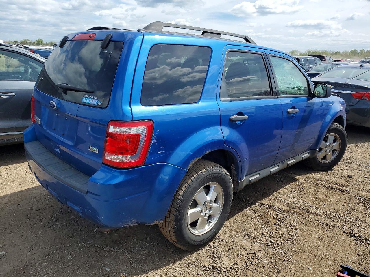 2011 FORD ESCAPE XLT photo 5