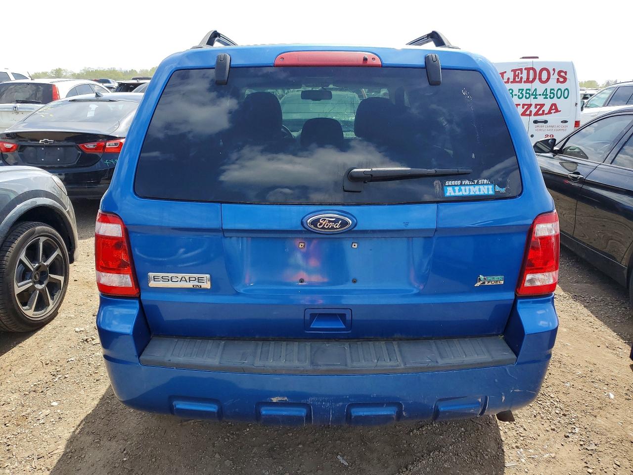 2011 FORD ESCAPE XLT photo 11