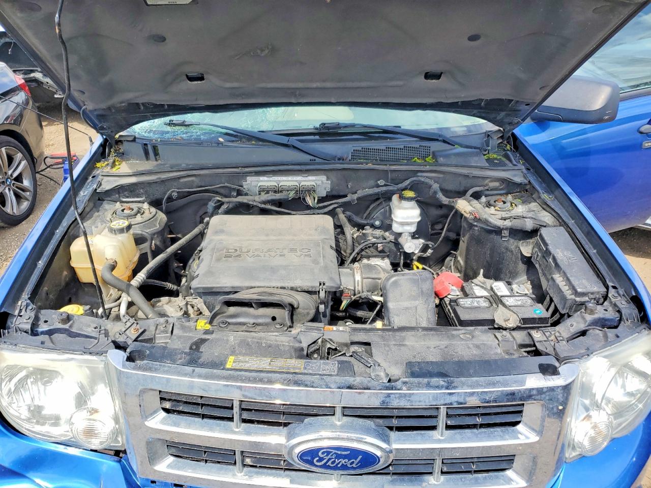 2011 FORD ESCAPE XLT photo 21